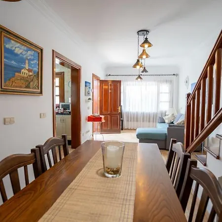 Дом отдыха Beautiful In Lanzarote 5 Mins From Marina *