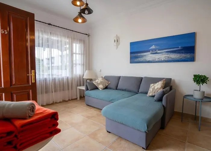 Casa vacanze Beautiful In Lanzarote 5 Mins From Marina *
