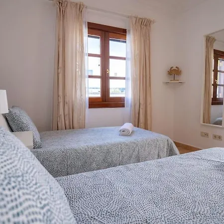 Vakantiehuis Beautiful In Lanzarote 5 Mins From Marina *