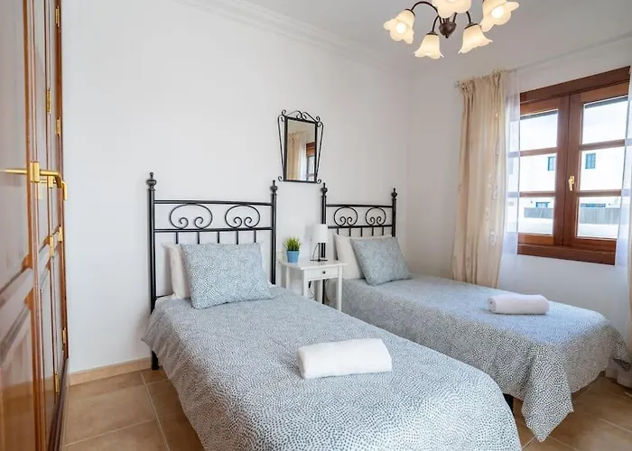 Beautiful In Lanzarote 5 Mins From Marina 플라야블랑카