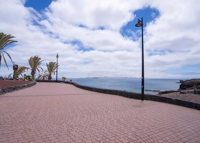 Tatil Evi Beautiful In Lanzarote 5 Mins From Marina *